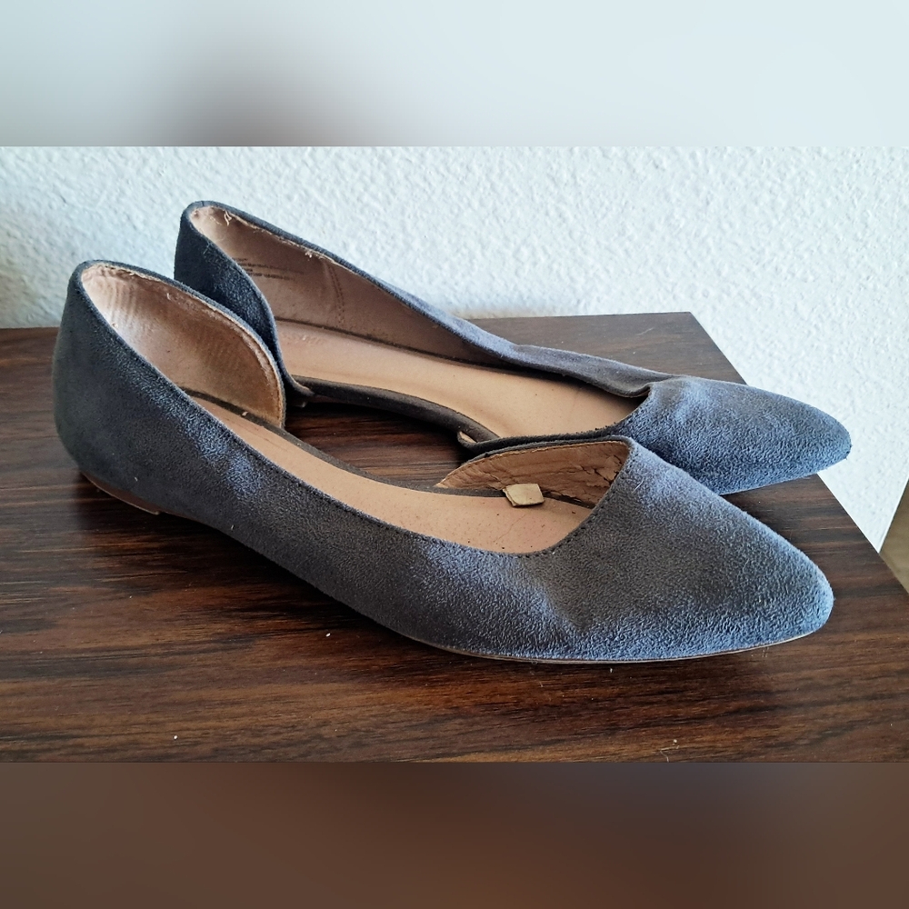 Target Size 9 Gray Suede-Look Pointed Toe Flats